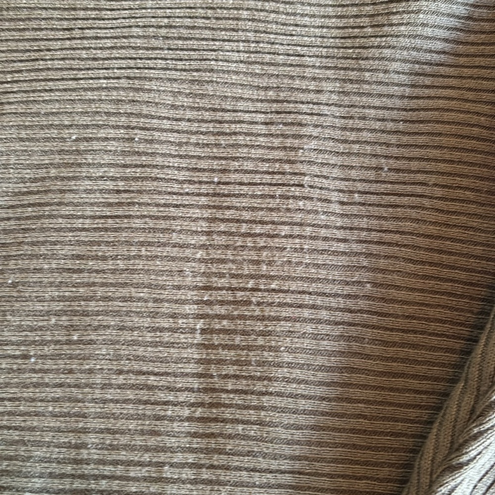 Sweater - Picture 2 of 3